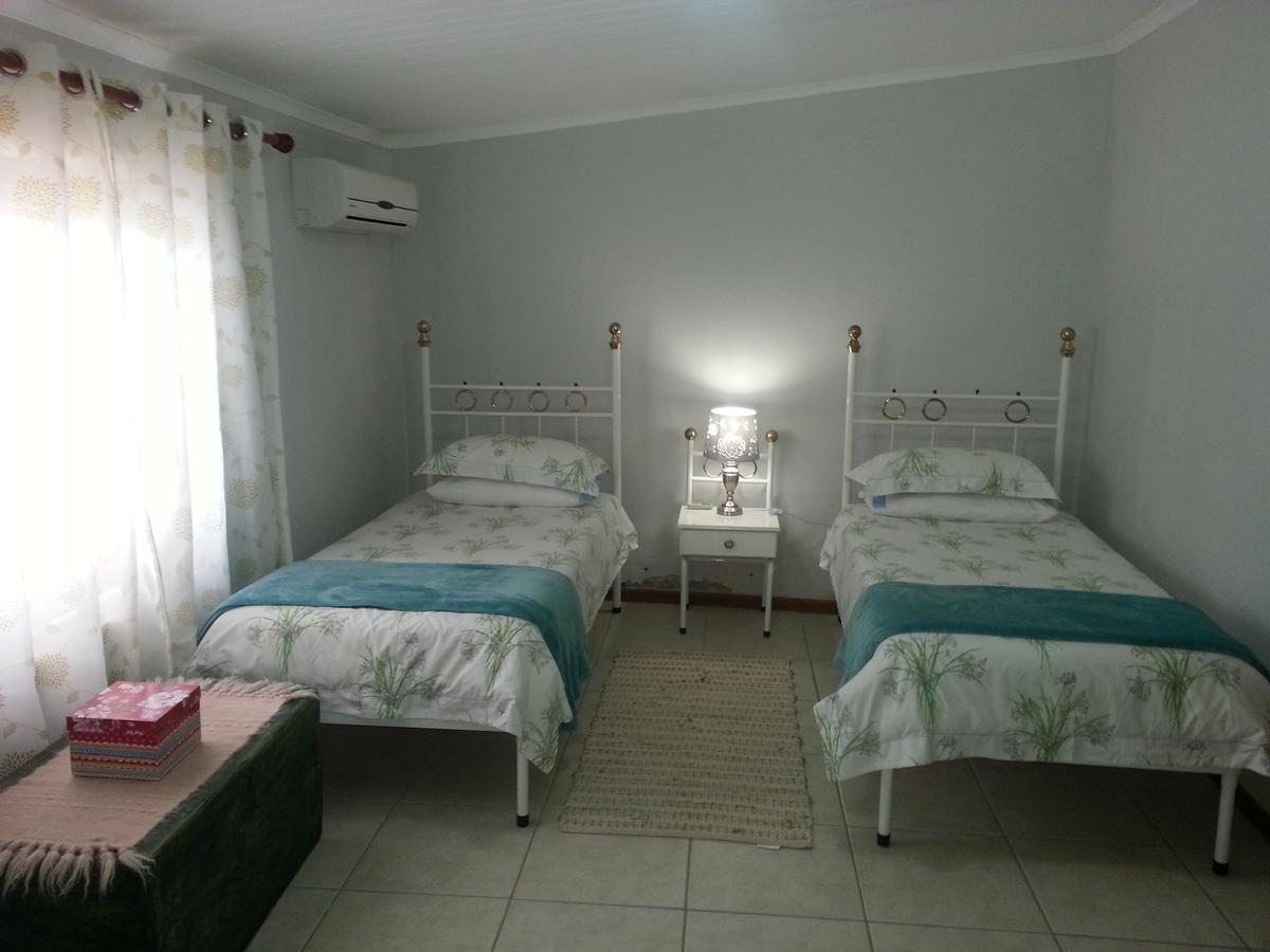Middelkraal Accommodation Garies Экстерьер фото